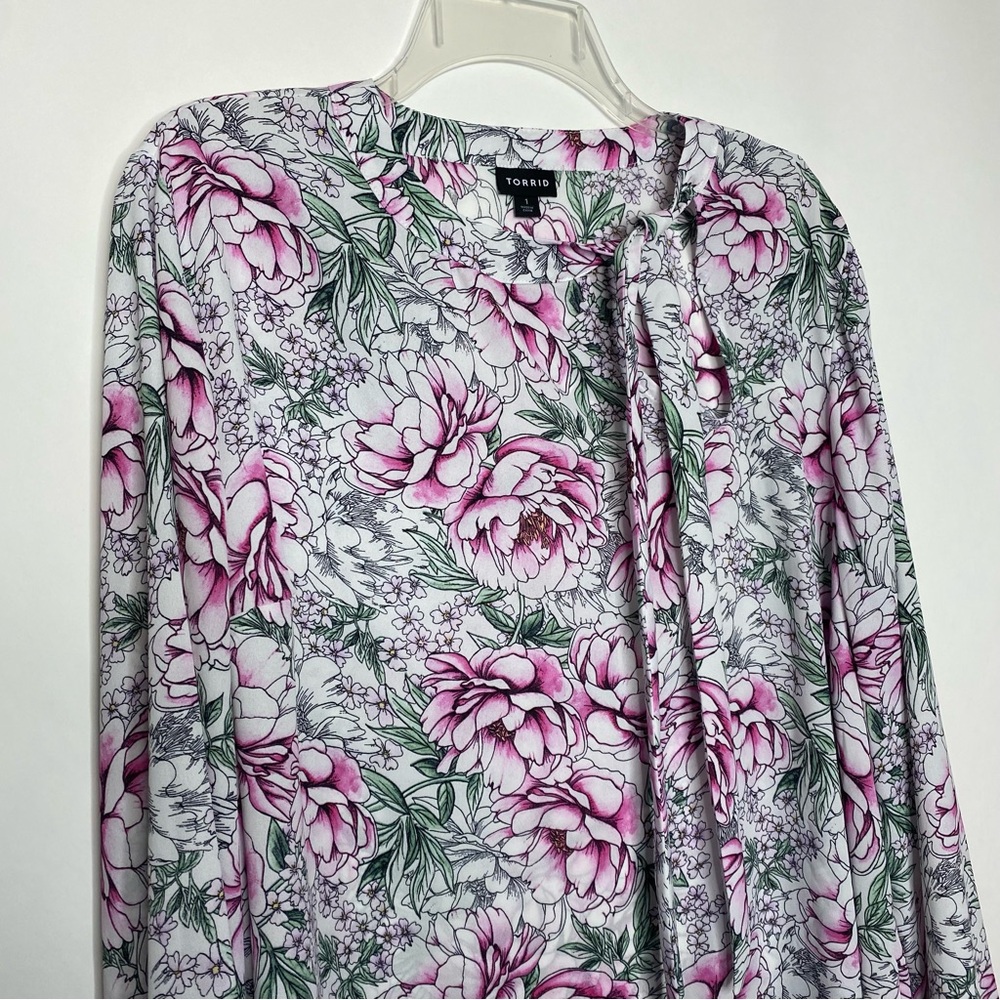 Torrid Georgette Bow Tie Blouse 1X Floral - Picture 6 of 10